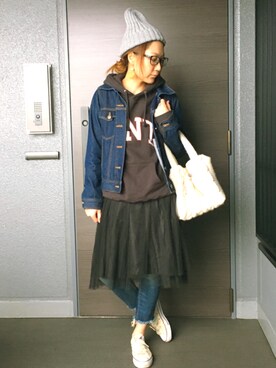 「Ungrid（アングリッド）のインディゴフレイドヘムストスリ（デニムパンツ）」を使った、☆☺︎めめち☺︎☆さん（レディース・159cm）の秋コーディネート