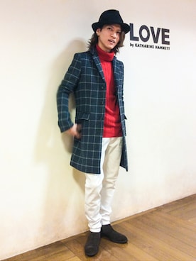 「HAMNETT（ハムネット）のアイテム（チェスターコート）」を使った、大粒来　健明さん（メンズ・168cm）の秋コーディネート