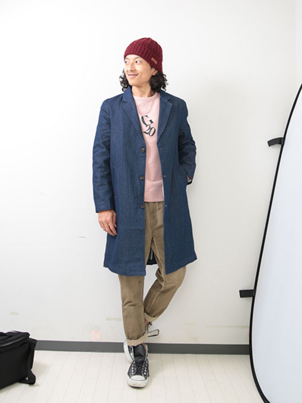 「cielB　デニムチェスターコート（チェスターコート、ブルー系）」を使った、ベッキーさん（メンズ・170cm）の冬コーディネートの1枚目の写真
