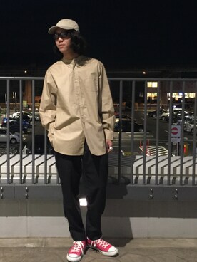 「COMME des GARCONS」｜「CONVERSE（コンバース）のアイテム」を使った、kenichi iwasakiさん（メンズ・178cm）の春コーディネート