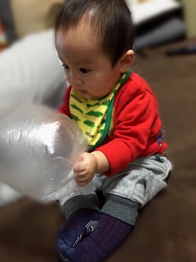 「abcd（ナシ）のアイテム（その他ベビー用品、イエロー系）」を使った、くうさん（レディース・153cm）の冬コーディネート