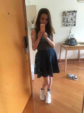 「H&M（エイチ・アンド・エム）のアイテム（トップス、グレー系）」を使った、Summerさん（レディース）の春コーディネート