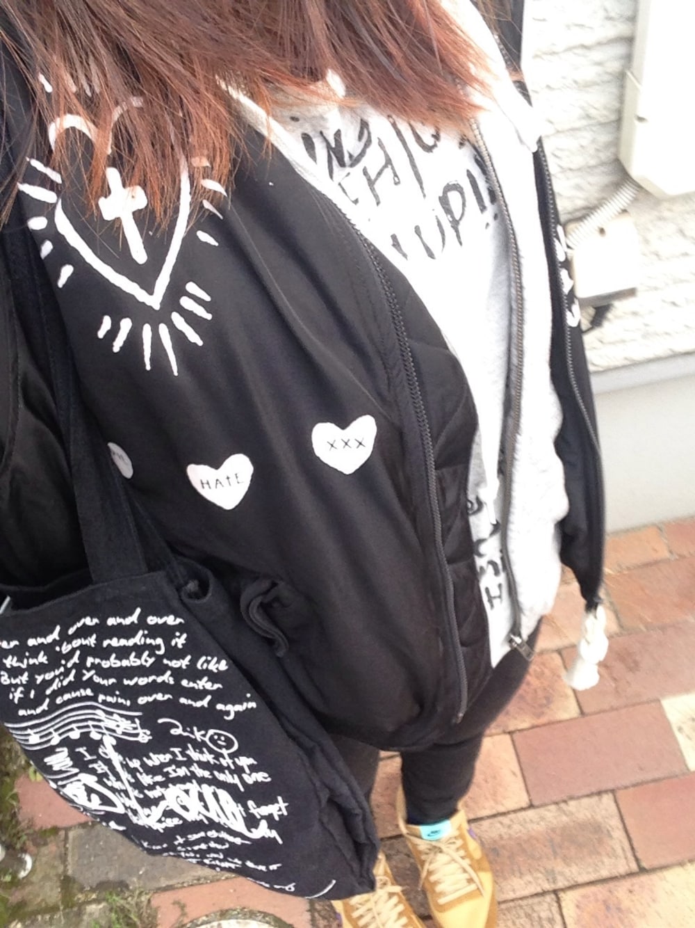 「YUKI、aiko、MA-1、パーカー、UNIQLO、Candy Stripper」｜「Candy StripperのLAVABLE CANDY MA-1（ブルゾン、ブラック系）」を使った、玉鈴さん（レディース・146cm）の春コーディネートの1枚目の写真