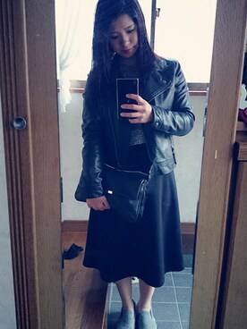 「アイテム（その他シューズ、グレー系）」を使った、saki.hさん（レディース・156cm）の冬コーディネート