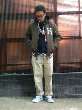「HUF（ハフ）のアイテム（ミリタリージャケット）」を使った、psychojunkyさん（メンズ・170cm）の秋コーディネート