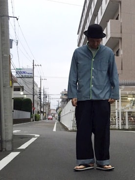 「INFIELDER DESIGN（インフィールダーデザイン）のアイテム（サンダル）」を使った、AGAWA YOUSUKEさん（メンズ・172cm）の春コーディネート