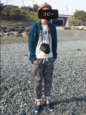 「URBAN RESEARCH（アーバンリサーチ）の9分丈パンツ（其他裤装、ブルー系）」を使った、goo！さん（メンズ・175cm）の春コーディネート