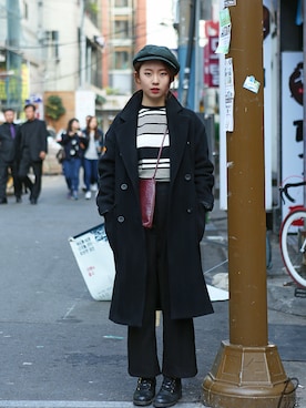 「streetsnap」｜「アイテム（アクセサリー）」を使った、패션맥(passionMaG.co.kr)さん（レディース・164cm）の冬コーディネート