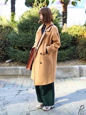 「streetsnap」｜「アイテム（アクセサリー）」を使った、패션맥(passionMaG.co.kr)さん（レディース・168cm）の冬コーディネート