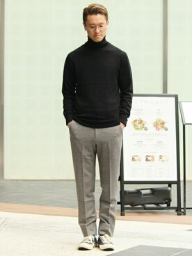 「CITYSHOP（シティーショップ）のアイテム（ニット/セーター）」を使った、JUN TOYODAさん（メンズ・178cm）の秋コーディネート