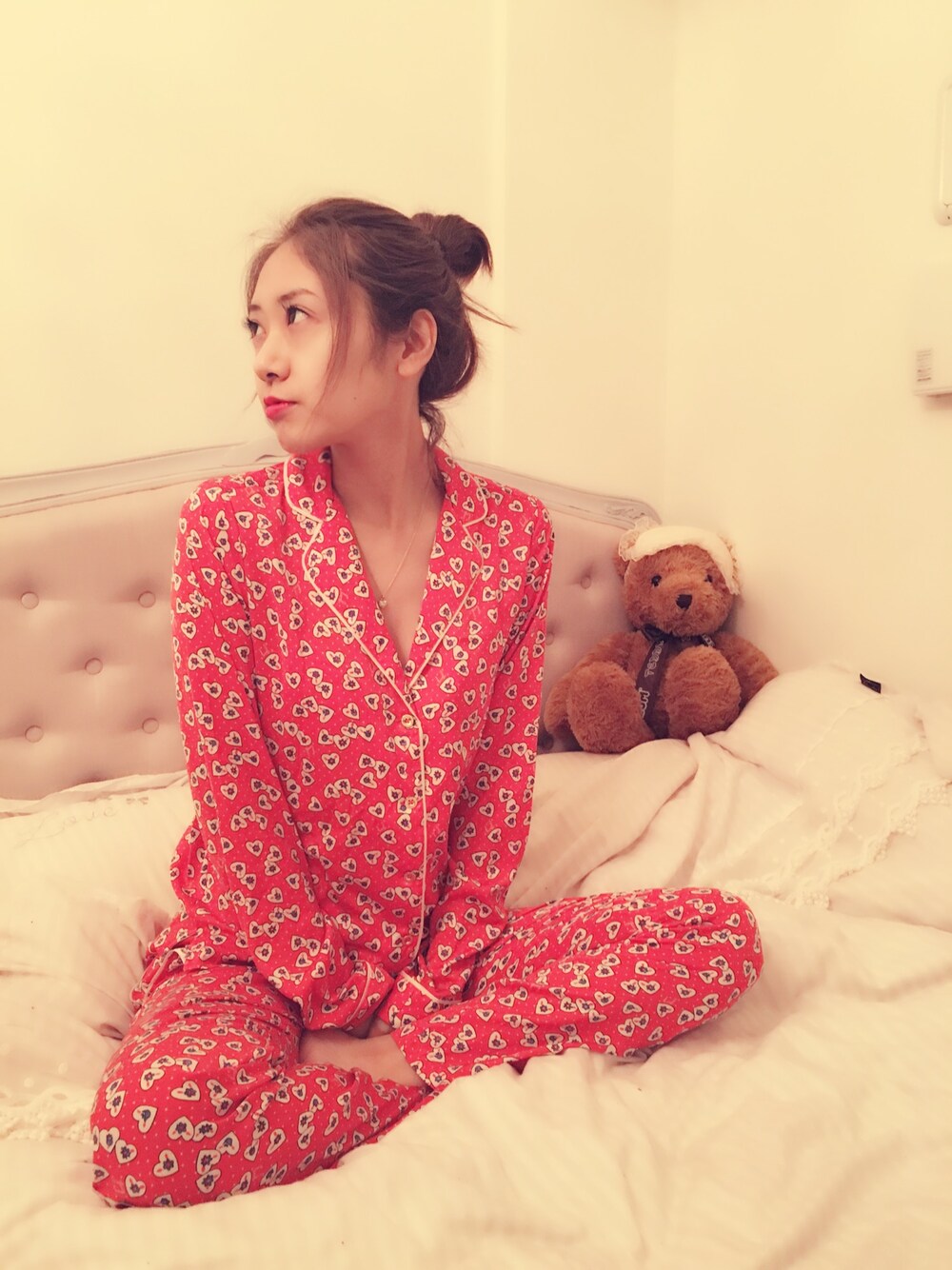 Emily│JUICY COUTURE Loungewear / Pajamas Looks - WEAR
