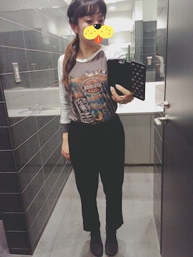 「UNIQLO（ユニクロ）のアイテム（その他パンツ、ブラック系）」を使った、akiiraさん（レディース・160cm）の春コーディネート