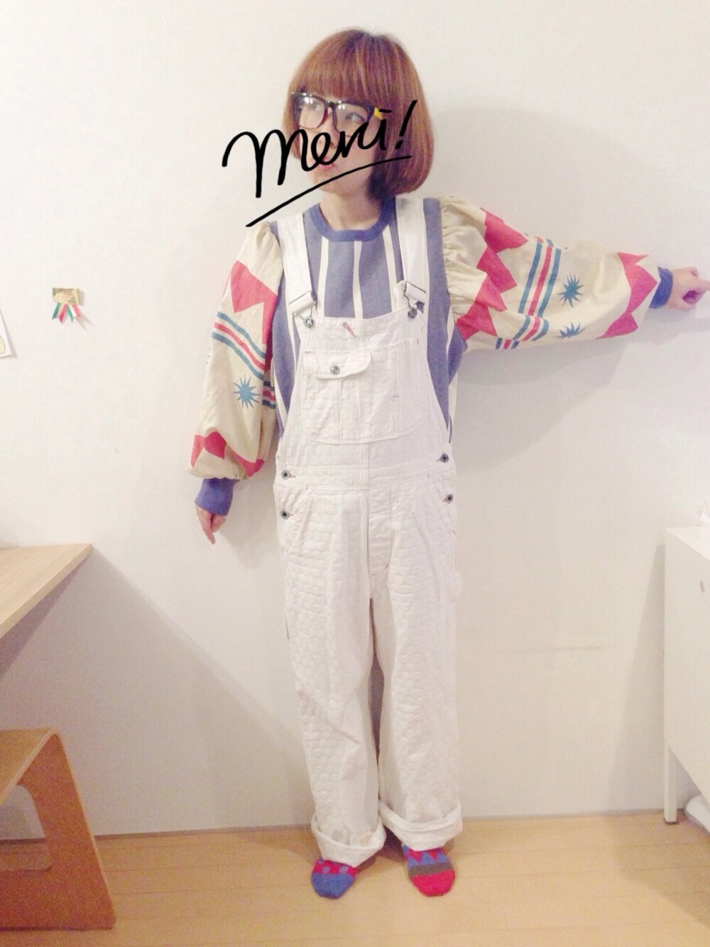 「2014年、ラストWEAR、紅白カラー2015、フラボア、マッシュ、ダテメガネ、サロペット、ルームウェア、ピエロ、年越しWEAR、ガキ使」｜「FRAPBOISのマッチソックス（ソックス/靴下、レッド系）」を使った、yukaさん（レディース・152cm）の冬コーディネートの1枚目の写真