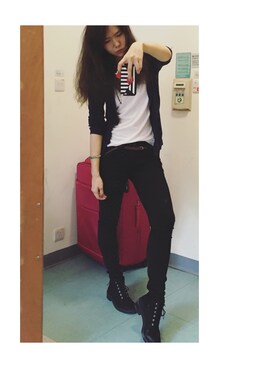 Lindsay_Wさんのコーディネート