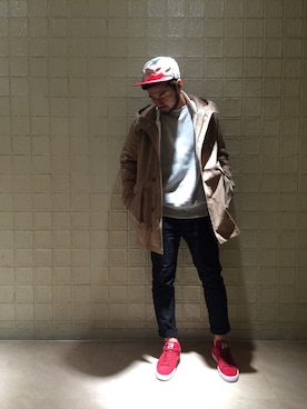 「PUMA」｜「アイテム（ステンカラーコート）」を使った、ikutoさん（メンズ・174cm）の秋コーディネート