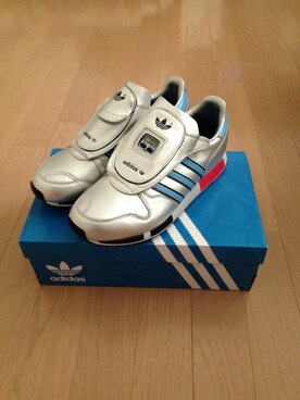 「adidas（アディダス）のアイテム（スニーカー、シルバー系）」を使った、とよだかずやさん（メンズ・162cm）の夏コーディネート