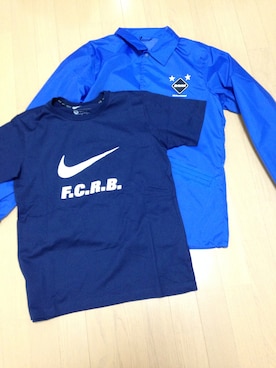 「F.C.R.B.（エフシーアールビー）のアイテム（ナイロンジャケット、ブルー系）」を使った、とよだかずやさん（メンズ・162cm）の秋コーディネート