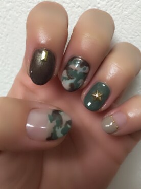 「アースカラー」｜「アイテム（ボディ・ヘアケア）」を使った、あやぱんさん（レディース・155cm）の秋コーディネート