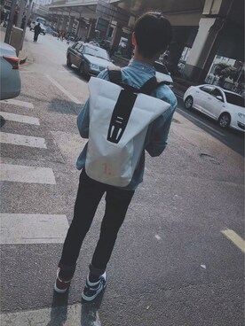 「Levis BLACK（リーバイスブラック）のアイテム（パンツ）」を使った、HSUANBOOさん（メンズ・183cm）の夏コーディネート