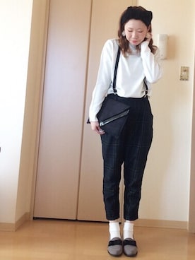 「アイテム（その他シューズ、グレー系）」を使った、M!!!ca♥︎さん（レディース・160cm）の冬コーディネート