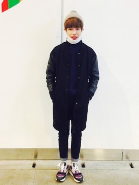 「アイテム（シューズ、パープル系）」を使った、스베누さん（メンズ・175cm）の冬コーディネート