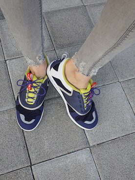 「アイテム（その他シューズ、パープル系）」を使った、스베누さん（レディース・168cm）の夏コーディネート