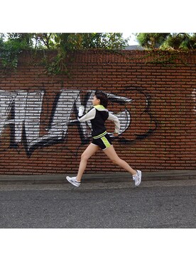 「アイテム（スタジャン）」を使った、스베누さん（レディース・157cm）の秋コーディネート