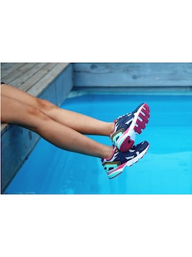 「アイテム（スニーカー、その他）」を使った、스베누さん（レディース・168cm）の秋コーディネート