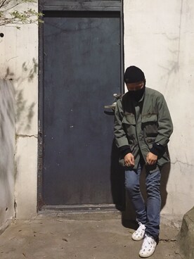 「Saint Laurent」｜「アイテム（ニットキャップ/ビーニー）」を使った、blackfitさん（メンズ・170cm）の冬コーディネート