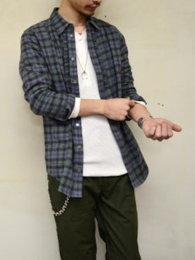 「JULIEN DAVID（ジュリエンデビッド）のアイテム」を使った、やすだたかひろさん（メンズ・175cm）の冬コーディネート