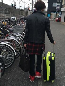 「Buffalo Bobs（バッファローボブズ）のアイテム（ライダースジャケット）」を使った、ぶっきーさん（メンズ・176cm）の秋コーディネート