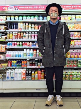 「TAIPEI」｜「アイテム（トレンチコート）」を使った、Ay      [number8]さん（メンズ・174cm）の冬コーディネート