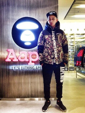 「AAPE BY A BATHING APE（エーエイプバイアベイシングエイプ）のアイテム（その他）」を使った、Sheng Kaiさん（メンズ・176cm）の秋コーディネート