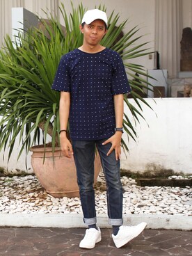 「PULL&BEAR（プルアンドベア）のアイテム（スニーカー）」を使った、Rizky Ardinsyahさん（メンズ・170cm）の冬コーディネート
