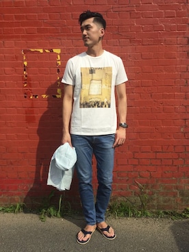 「ISLAND SLIPPER（アイランドスリッパ）のアイテム」を使った、永津雄人さん（メンズ・180cm）の夏コーディネート