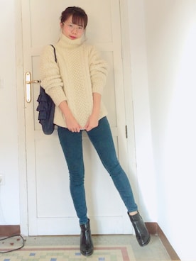 「アップヘア」｜「アイテム（ブーツ）」を使った、AIKAさん（レディース・162cm）の冬コーディネート