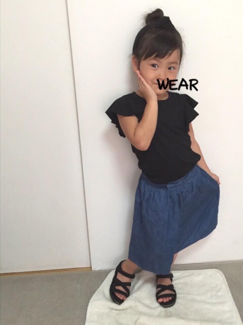 「お嬢」｜「しまむらの110㎝着用（パンツ、ブルー系）」を使った、Nさん（キッズ・110cm）の夏コーディネートの1枚目の写真