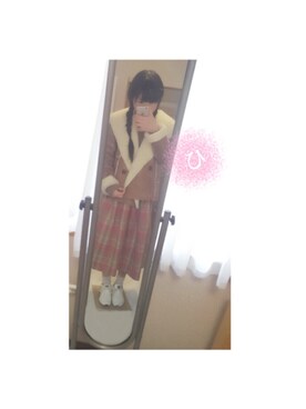 「Crisp（クリスプ）のアイテム（ムートンコート）」を使った、Hitomi Haginoさん（レディース・156cm）の冬コーディネート
