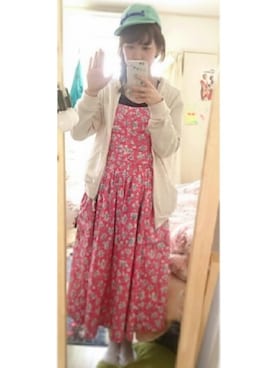 「パーカー（パーカー、ホワイト系）」を使った、373さん（レディース・163cm）の春コーディネート