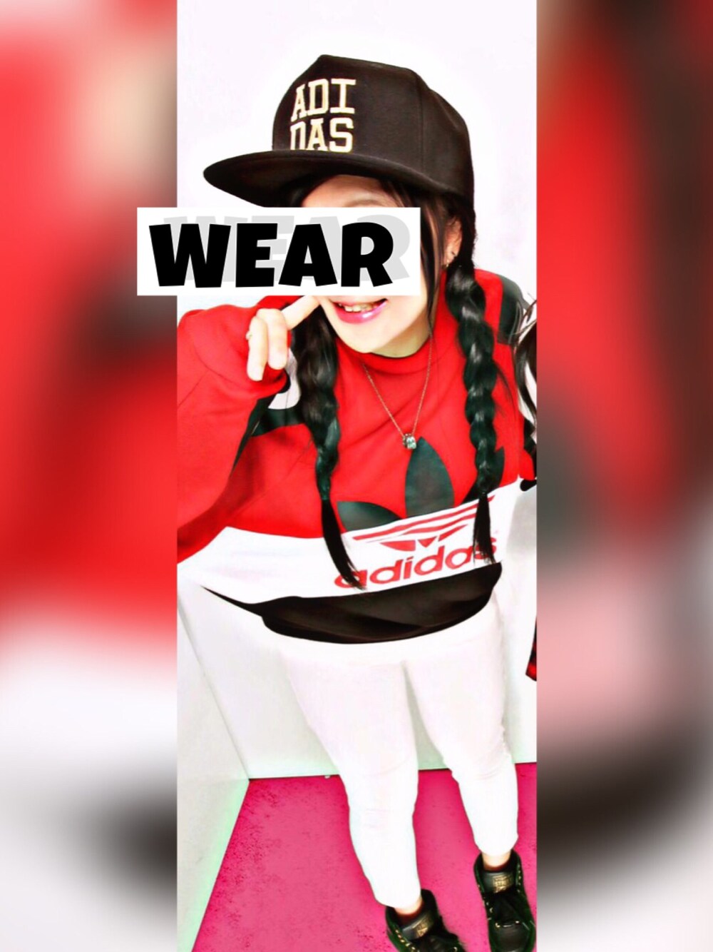 「adidas、adidas originals、VISION、CAP、秋のコーデ、red、スウェット」｜「adidasのオリジナルス キャップ [FITTED FB CAP]（キャップ、ブラック系）」を使った、maimeloさん（レディース・162cm）の秋コーディネートの1枚目の写真