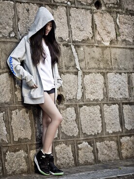 Karen Cloudy さんのコーディネート