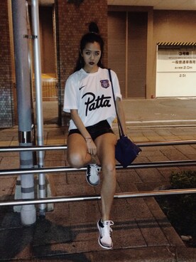 Karen Cloudy さんのコーディネート