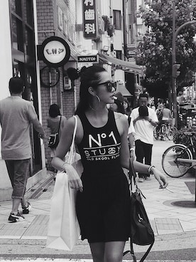 Karen Cloudy さんのコーディネート