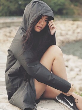 Karen Cloudy さんのコーディネート