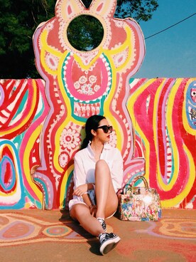 Karen Cloudy さんのコーディネート