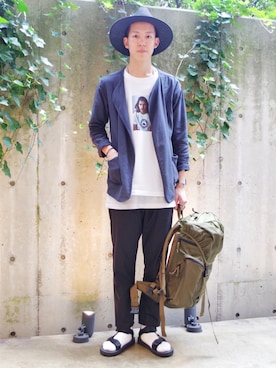 「グラフィックＴ」｜「アイテム（ブルゾン）」を使った、Ryutaro.さん（メンズ・178cm）の夏コーディネート
