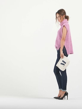 「ピンク×ネイビー」｜「アイテム（パンプス）」を使った、KSMさん（レディース・168cm）の秋コーディネート