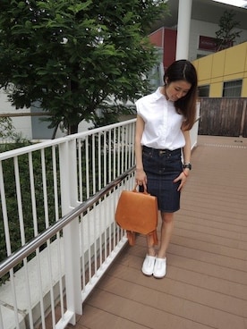「FREAK'S STORE（フリークスストア）のコットンノースリーブシャツ（シャツ/ブラウス、ホワイト系）」を使った、つのちゃん／スタッフさん（レディース・154cm）の春コーディネート