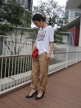 「FREAK'S STORE（フリークスストア）のAmericana/アメリカーナ　別注ワイドチノパンツ（その他パンツ、ベージュ系）」を使った、つのちゃん／スタッフさん（レディース・154cm）の夏コーディネート
