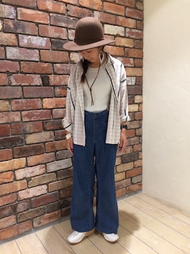 「FREAK'S STORE（フリークスストア）のiliann loeb/イリアングローブ　リブ半袖プルオーバー（ニット/セーター、ホワイト系）」を使った、つのちゃん／スタッフさん（レディース・154cm）の夏コーディネート